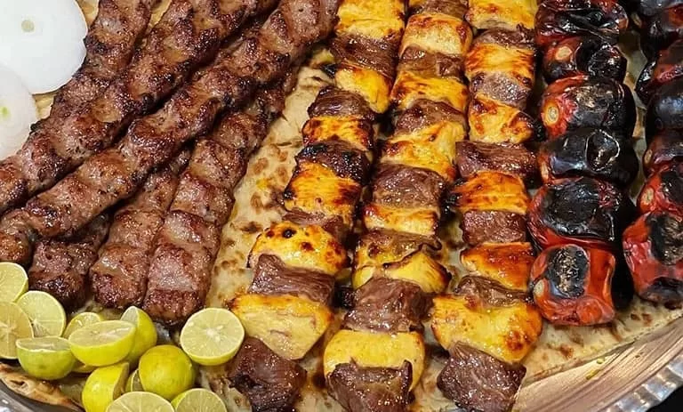 آموزش دوره کباب زنی و تخته کار در اصفهان